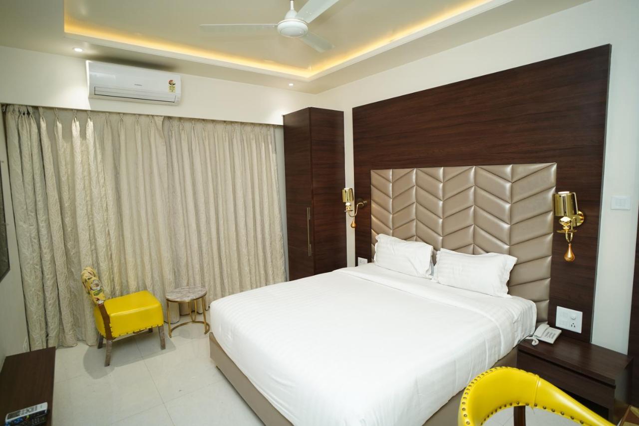 Orange Tree Hotels Nagpur Bagian luar foto